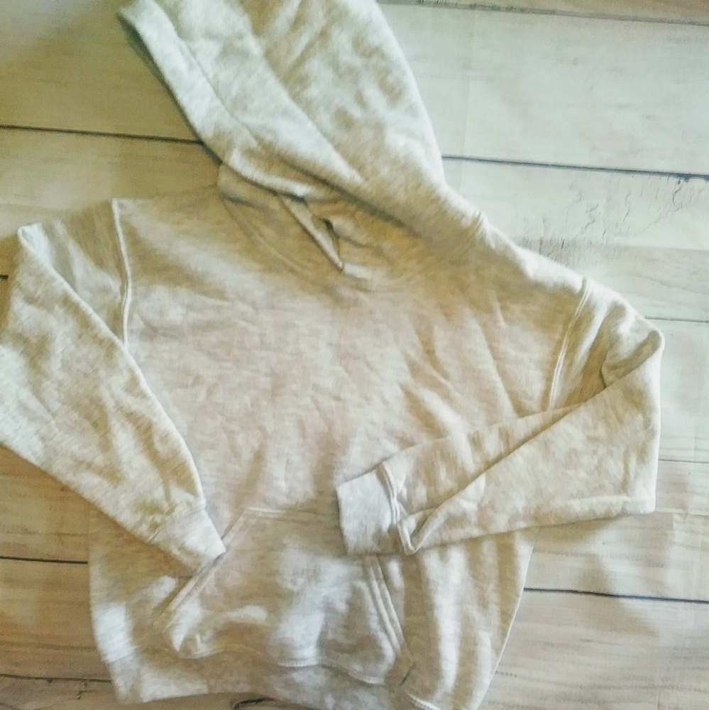 3/$15 Gildan Pullover Hoodie Size 4